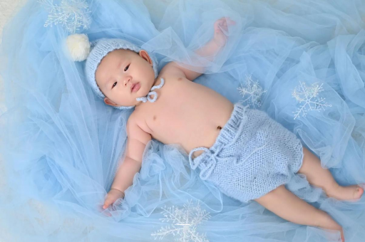 供卵助孕联系方式宝宝几个月认人