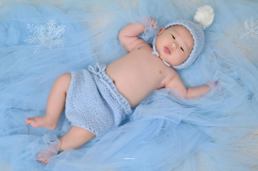 供卵助孕联系方式宝宝眼睛肿是什么原因 供卵助孕联系方式宝宝眼睛肿是什么原因